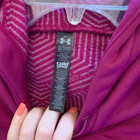 Cowl Neck hooded sweatshirt - Picture 3 of 3